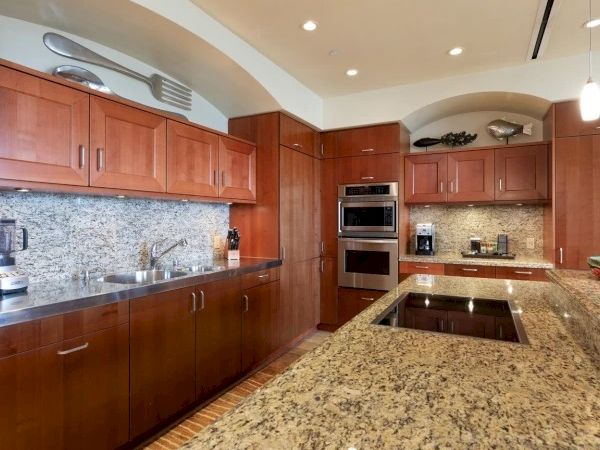 WBV Luxury Real Estate